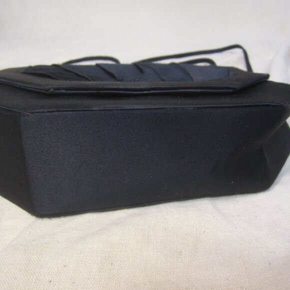 VTG LA REGALE LTD SATIN BLACK CLUTCH PURSE GREAT SPECIAL OCCASION CLUTCH - Picture 3 of 6
